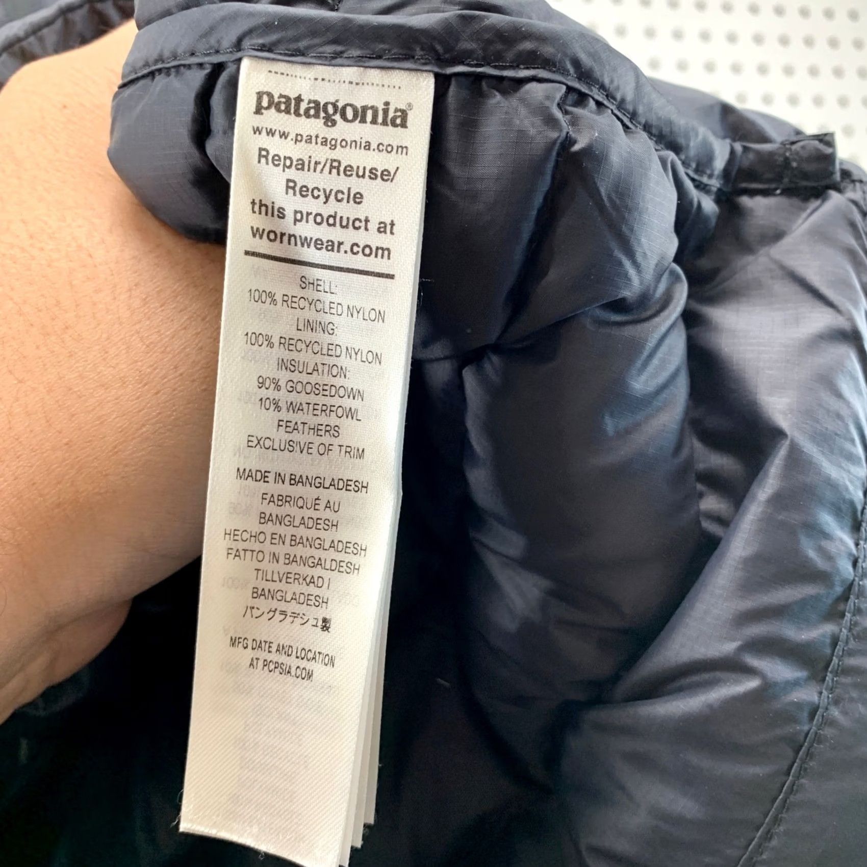 Patagonia Patagonia Down Puffer Jacket Mens Large Black Lightweight WinterFA24 Size US L / EU 52-54 / 3 - 7 Thumbnail