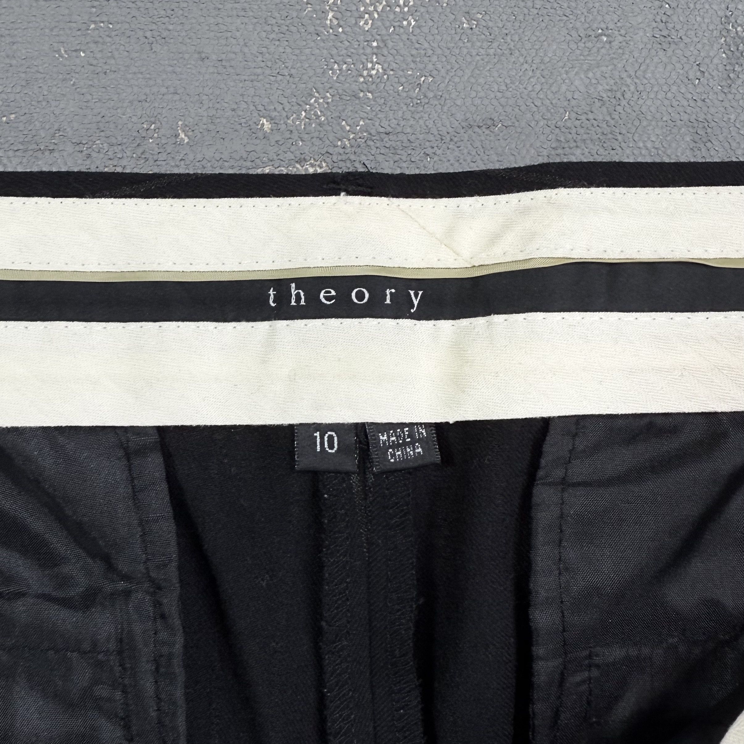 2000s Theory Max Low-Waisted Flared Leg Black Striped Pants
