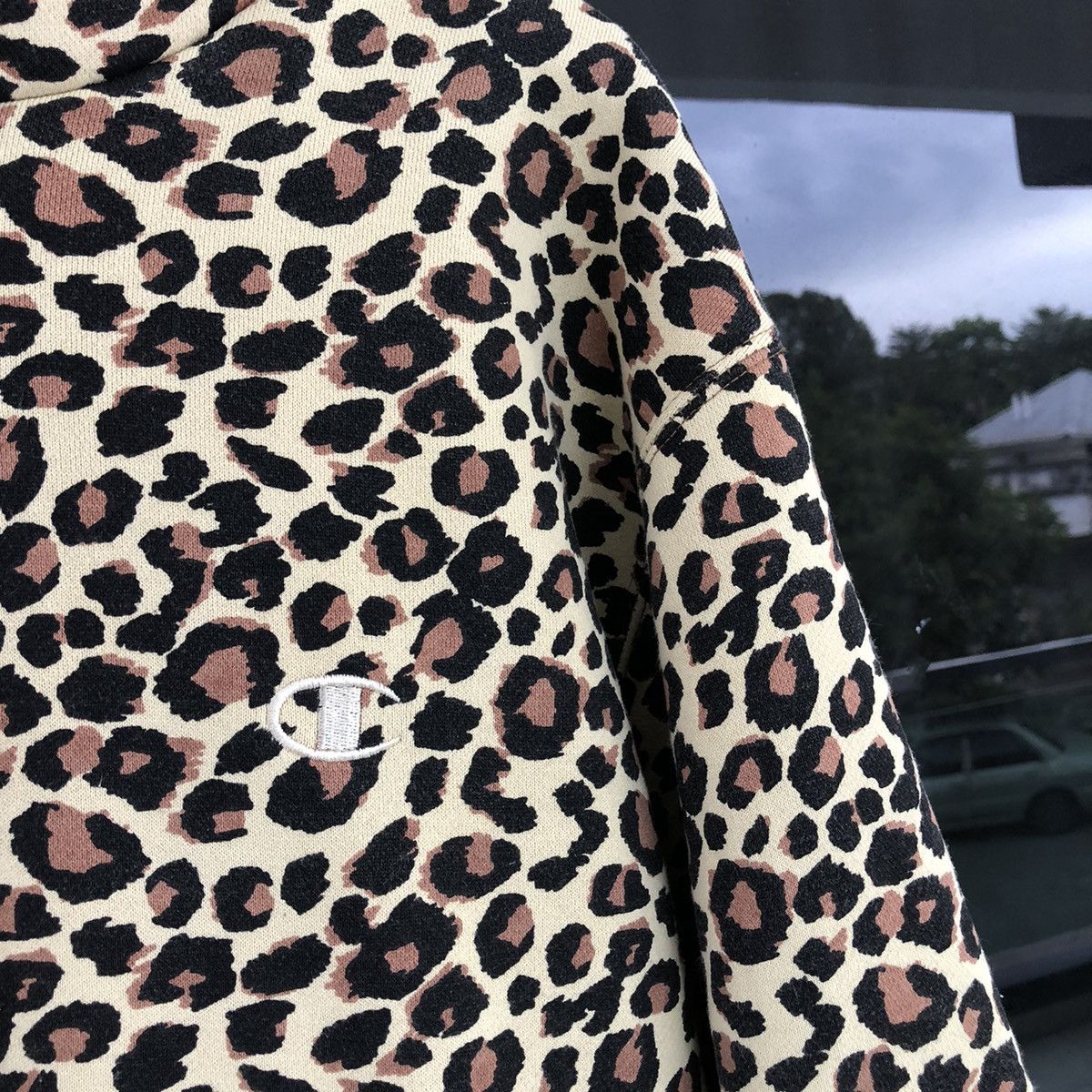 Champion Champion Leopard Printed Sweatshirt With Hoodie Size US L / EU 52-54 / 3 - 9 Thumbnail