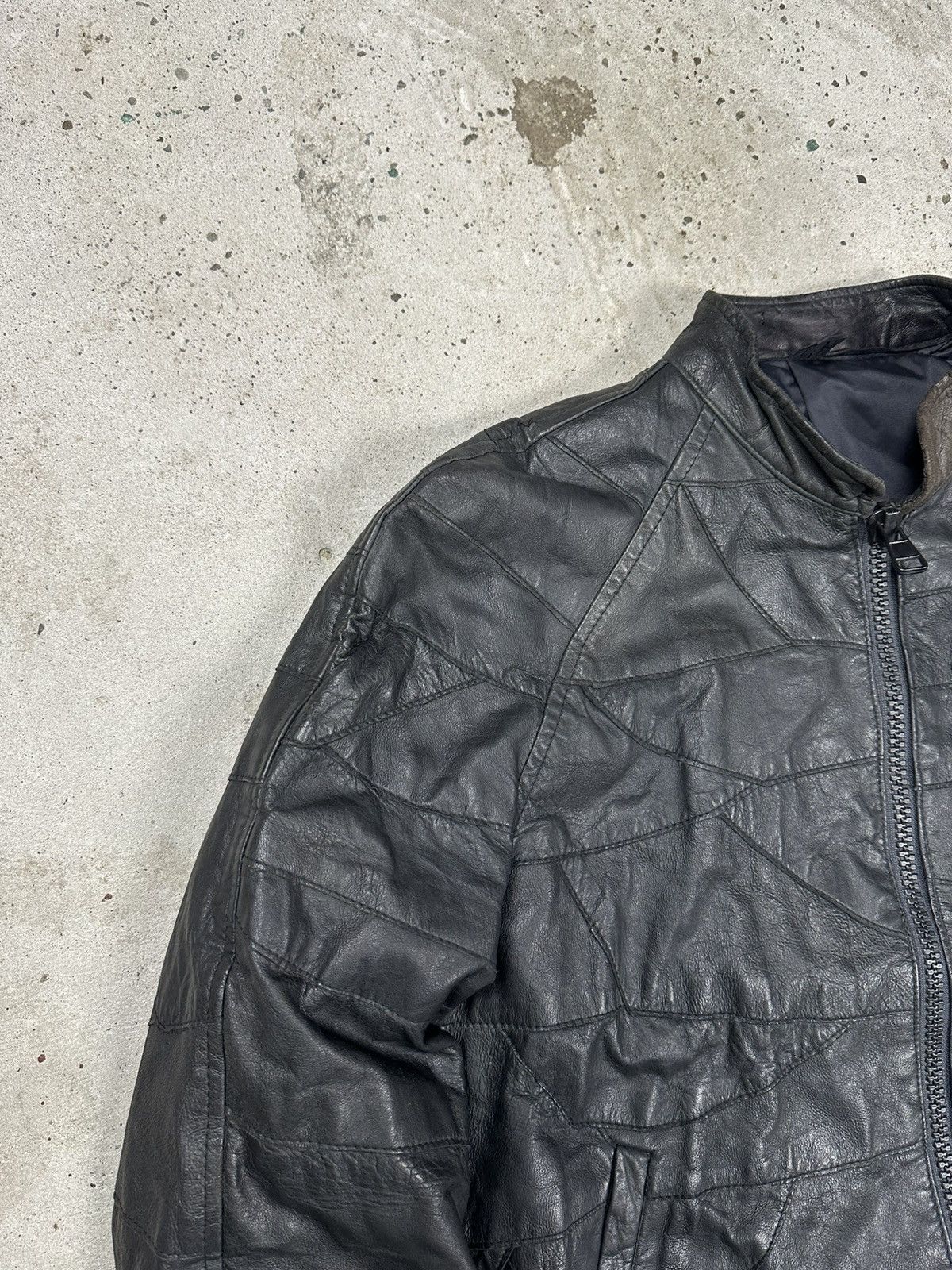 Japanese Brand Vintage Y2K Black Patchwork Leather Bomber Jacket Size US M / EU 48-50 / 2 - 6 Thumbnail