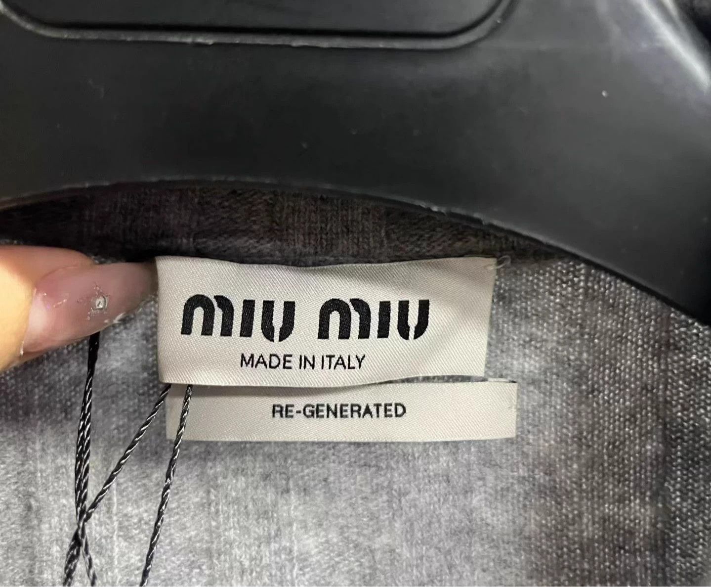 Miu Miu MIU MIU NWT cropped cashmere blend cardigan 38 Size S / US 4 / IT 40 - 5 Thumbnail