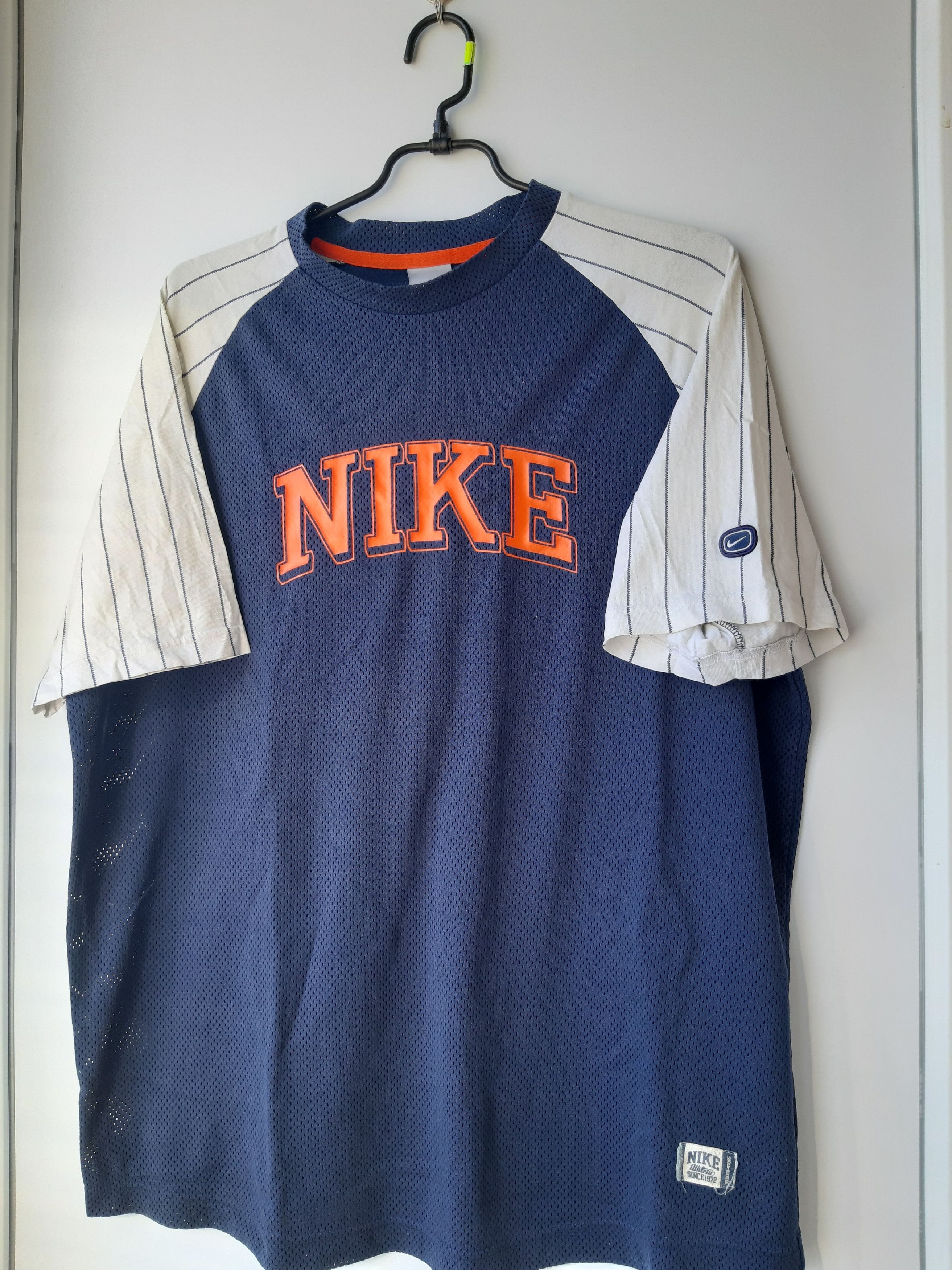 Nike Nike Athletic Vintage T-shirt Size US XL / EU 56 / 4 - 1 Thumbnail