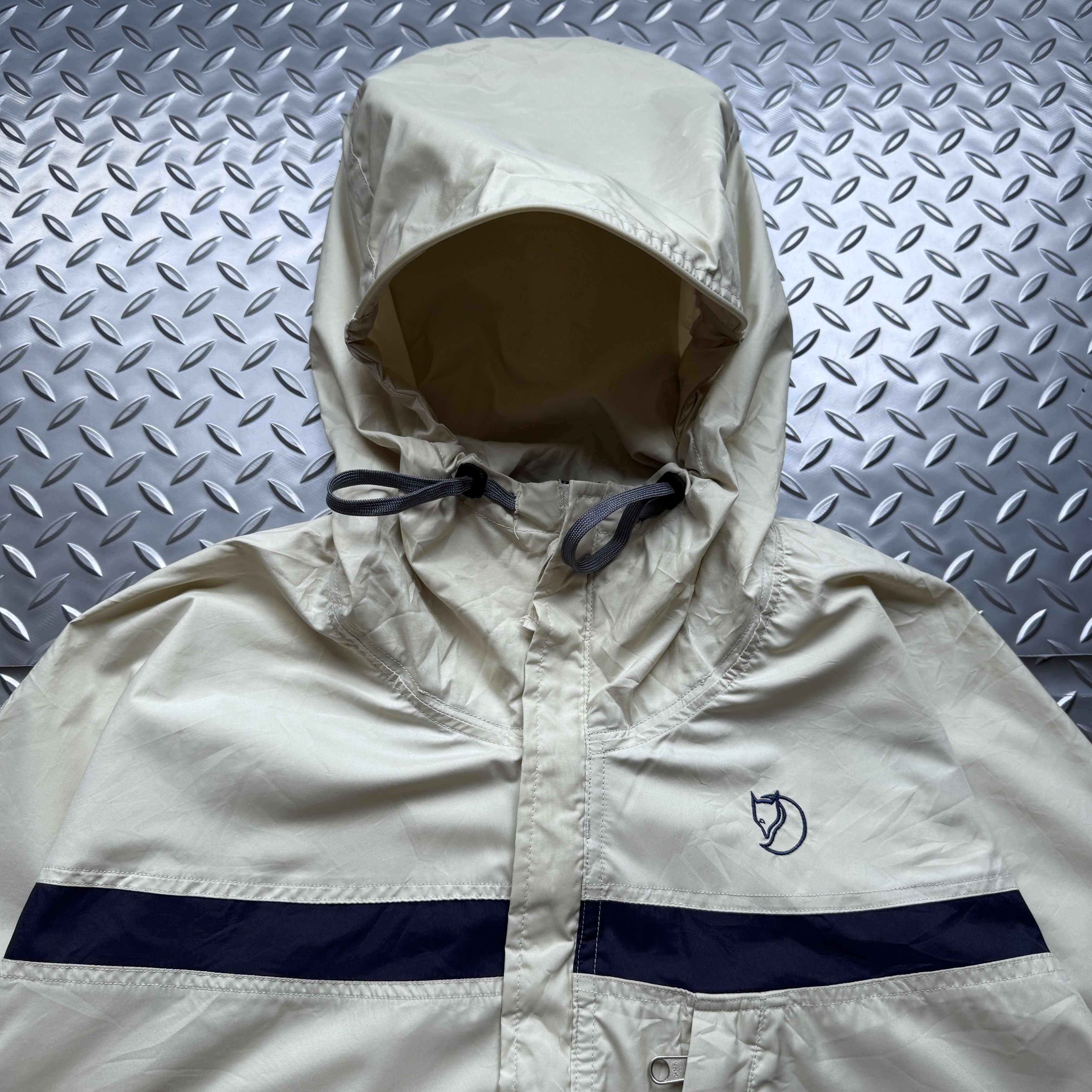 Fjallraven Vintage Fjällräven Packable Hooded Windbreaker Jacket Size US M / EU 48-50 / 2 - 2 Thumbnail