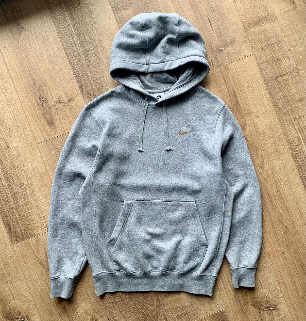 Nike Men’s NIKE Club GOLD Logo hoodie Size US S / EU 44-46 / 1 - 2 Thumbnail