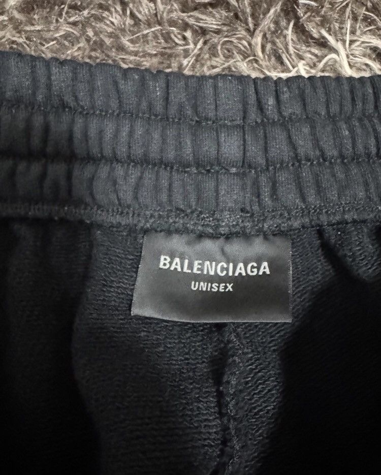 Balenciaga Balenciaga 23ss Manchester United Mud Guard Baggy Pants2412 Size US 29 - 5 Thumbnail