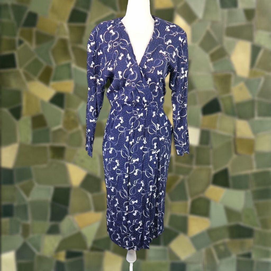 Vintage VINTAGE Carol Anderson Navy Blue White Bow Dot Print Midi Dress Wrap Dress 4 Women Long Sleeve Rayon Polka Dot 80s 90s Size S / US 4 / IT 40 - 1 Thumbnail