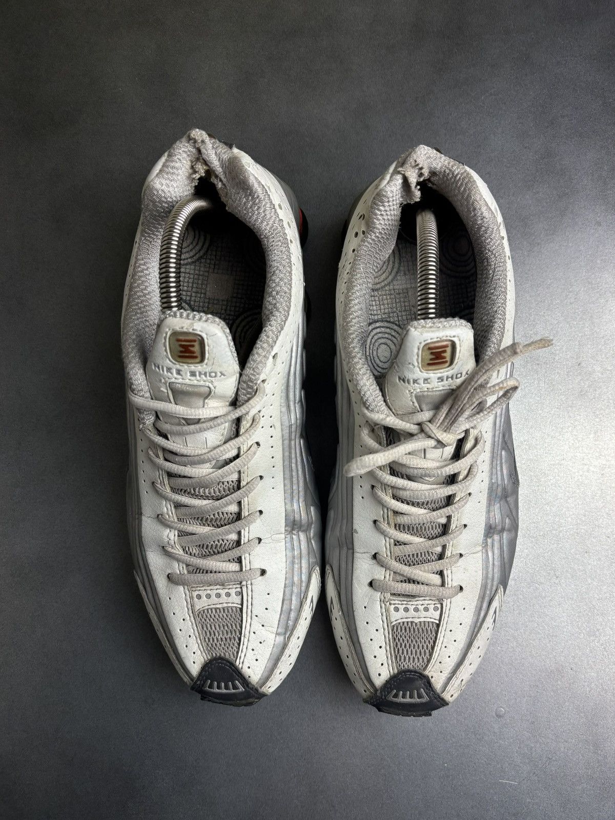 Nike × Vintage OG 2001 Nike Shox R4 Original Release Vintage Nike Kendrick Size US 9 / EU 42 - 5 Thumbnail