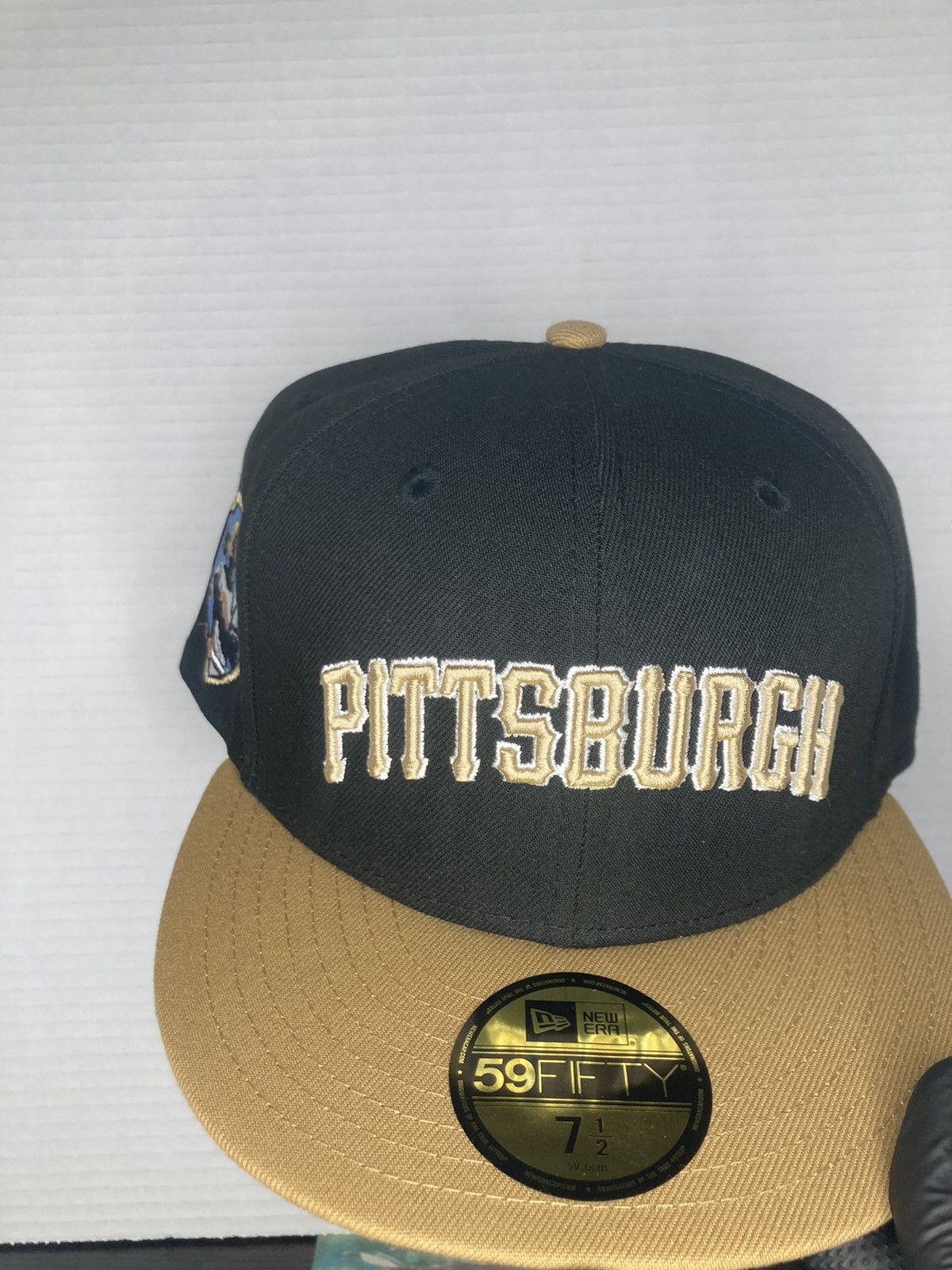 image of Pittsburgh Pirates Roberto Clemente Pro Image X New Era71/2 in Black/Brown, Men's