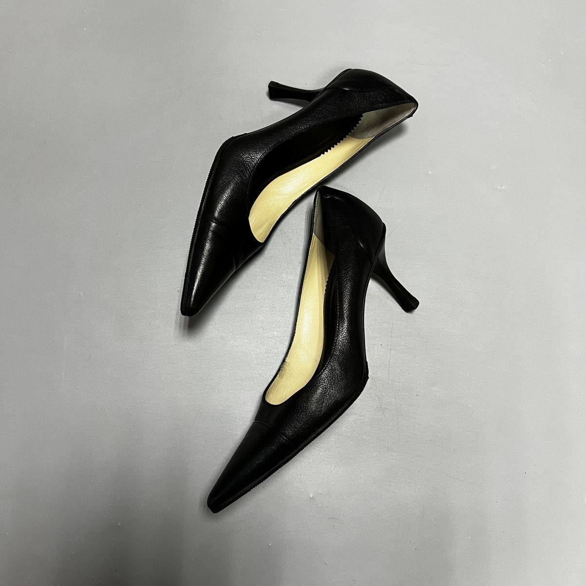 Gucci Gucci Black Pumps Leather Luxury Size US 7.5 / IT 37.5 - 6 Thumbnail