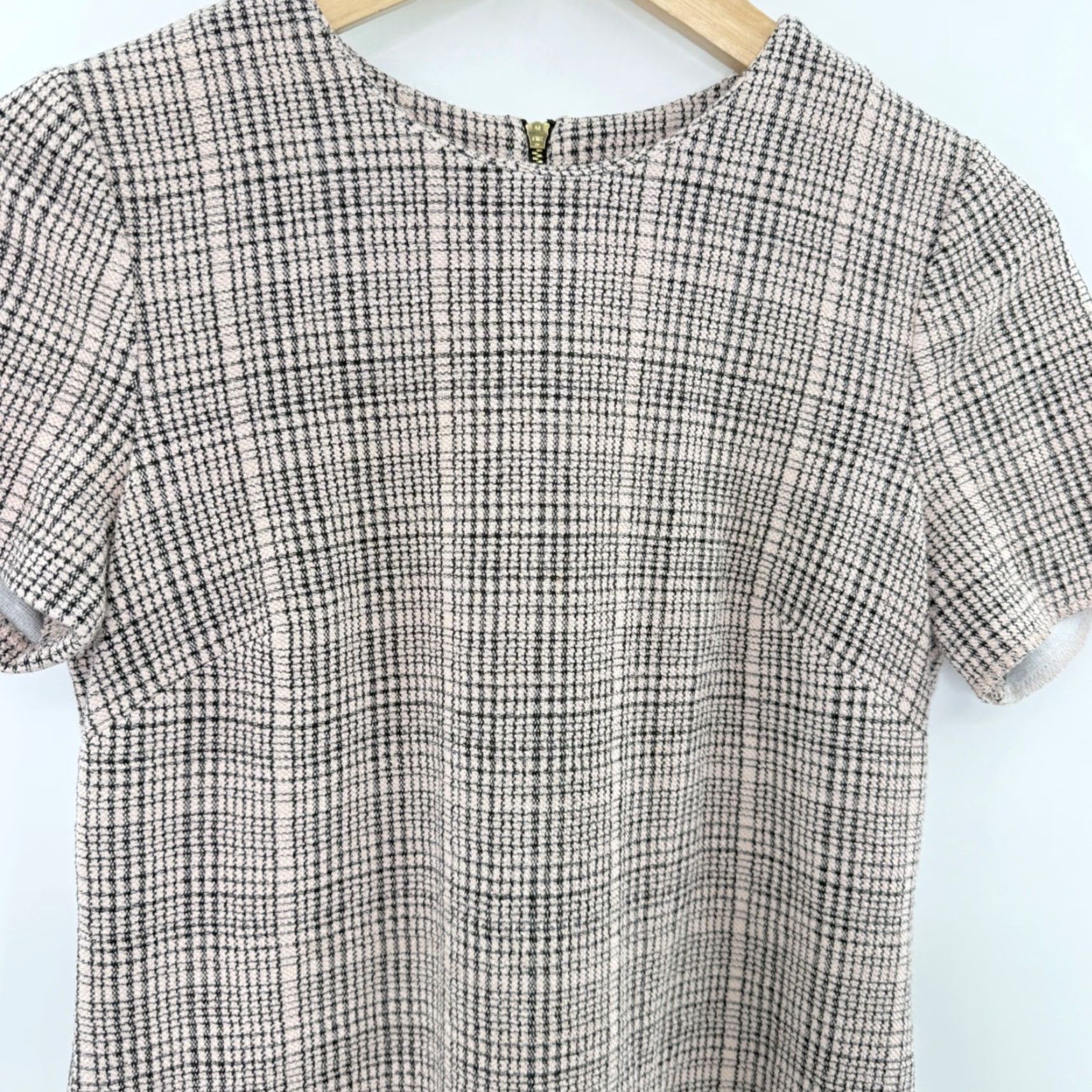 Calvin Klein Calvin Klein Womens Pink Black Plaid Short Sleeve Sheath Dress Size 2 Zipback Back Zipper, Knee Length, Business, Workwear Size 26" / US 2 / IT 38 - 6 Thumbnail