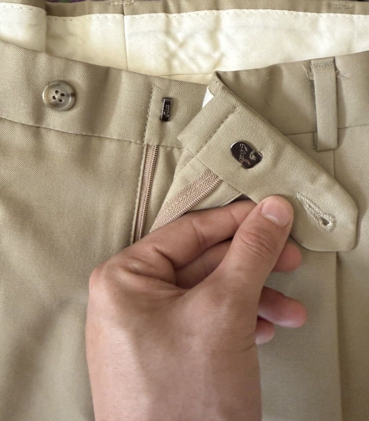 Austin Reed VINTAGE ‼️Austin Reed Super 100's khaki trousers. Size 40R - 3 Thumbnail