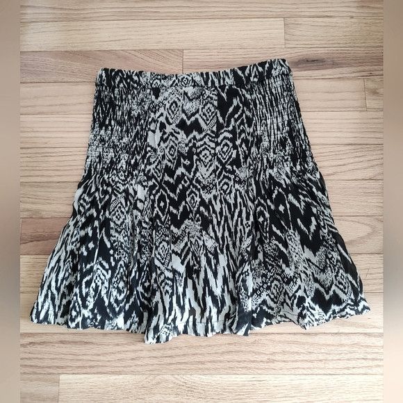 Iro IRO Adele Ikat black print mini skirt XS Size 26" / US 2 / IT 38 - 2 Thumbnail