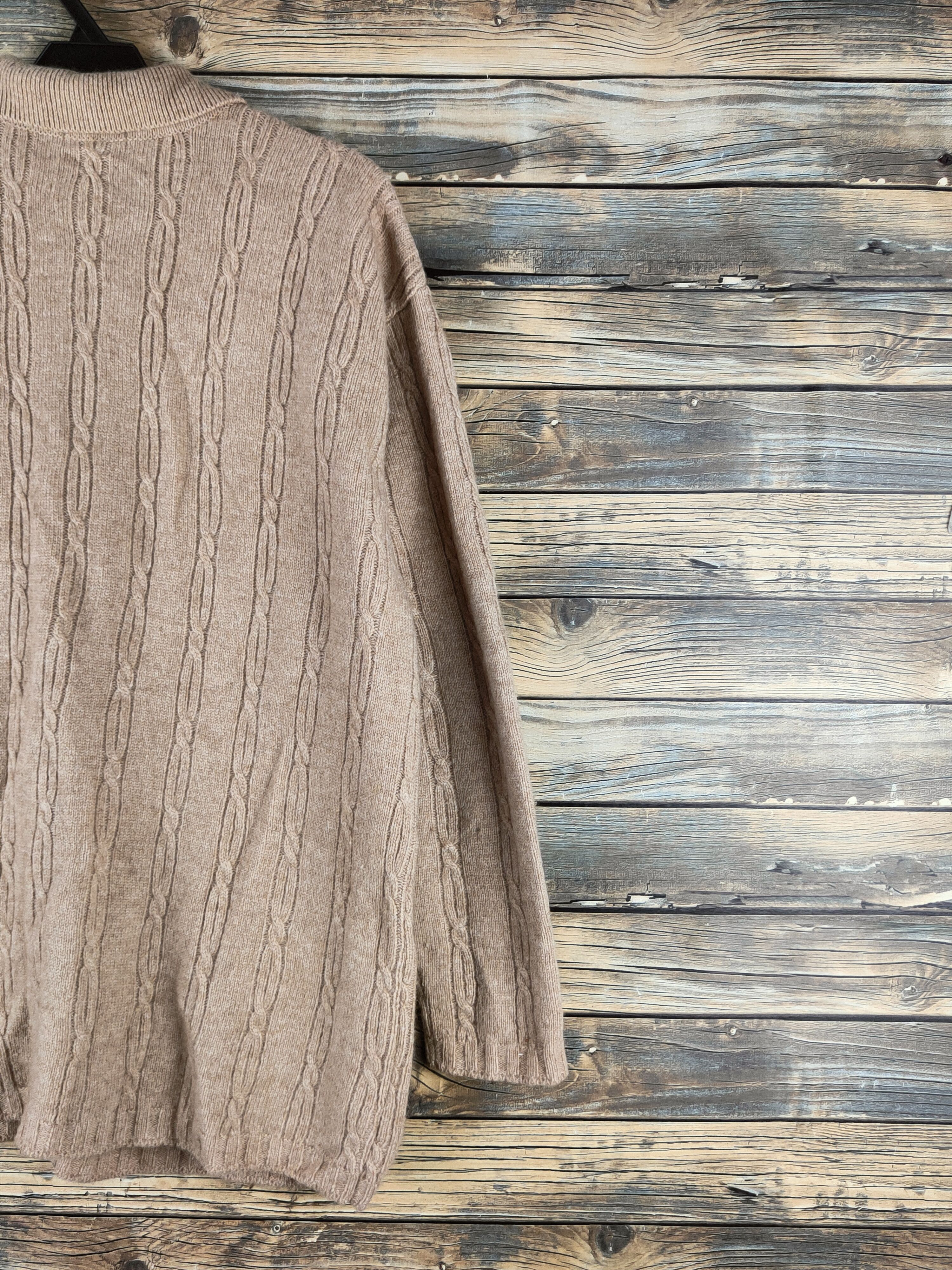 Japanese Brand DL Zazie Beige Knitwear Sweaters #46-529 Size US L / EU 52-54 / 3 - 11 Thumbnail
