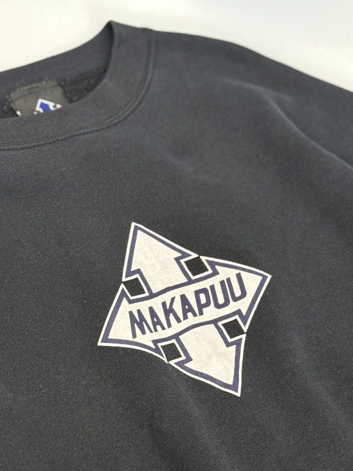 Fruit Of The Loom 🔥 Makapuu Hawaii Big logo Sweat Surf 90s Beach Streetwear Size US L / EU 52-54 / 3 - 6 Thumbnail