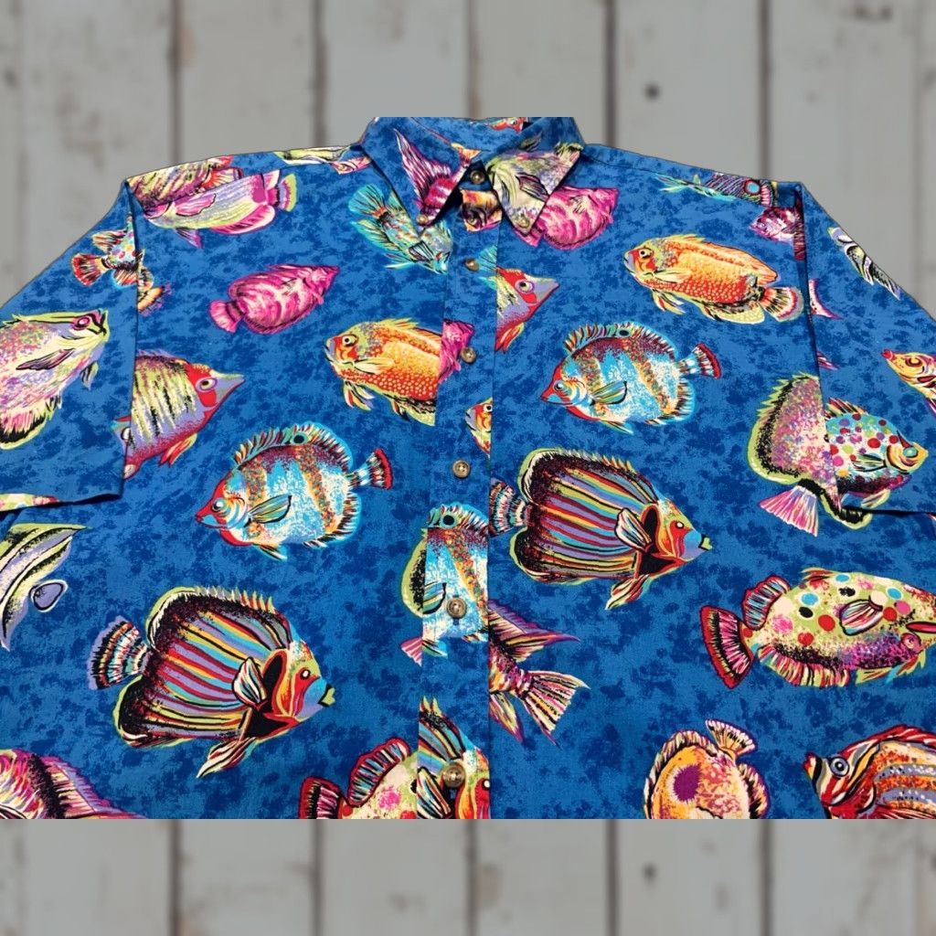 Lands' End Lands' End Blue Cotton Fish Print Short Sleeve Button-Up Shirt Men's Medium (15"-15.5") Casual American Classic Size US M / EU 48-50 / 2 - 1 Thumbnail