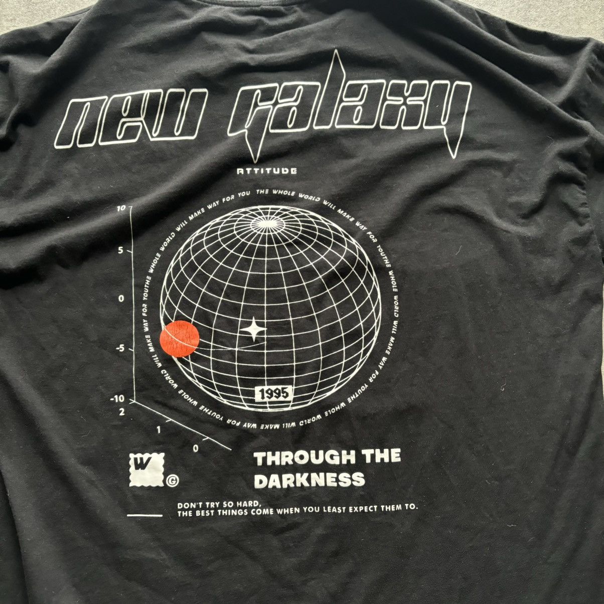 Other Black new galaxy graphic tshirt Size US L / EU 52-54 / 3 - 2 Thumbnail