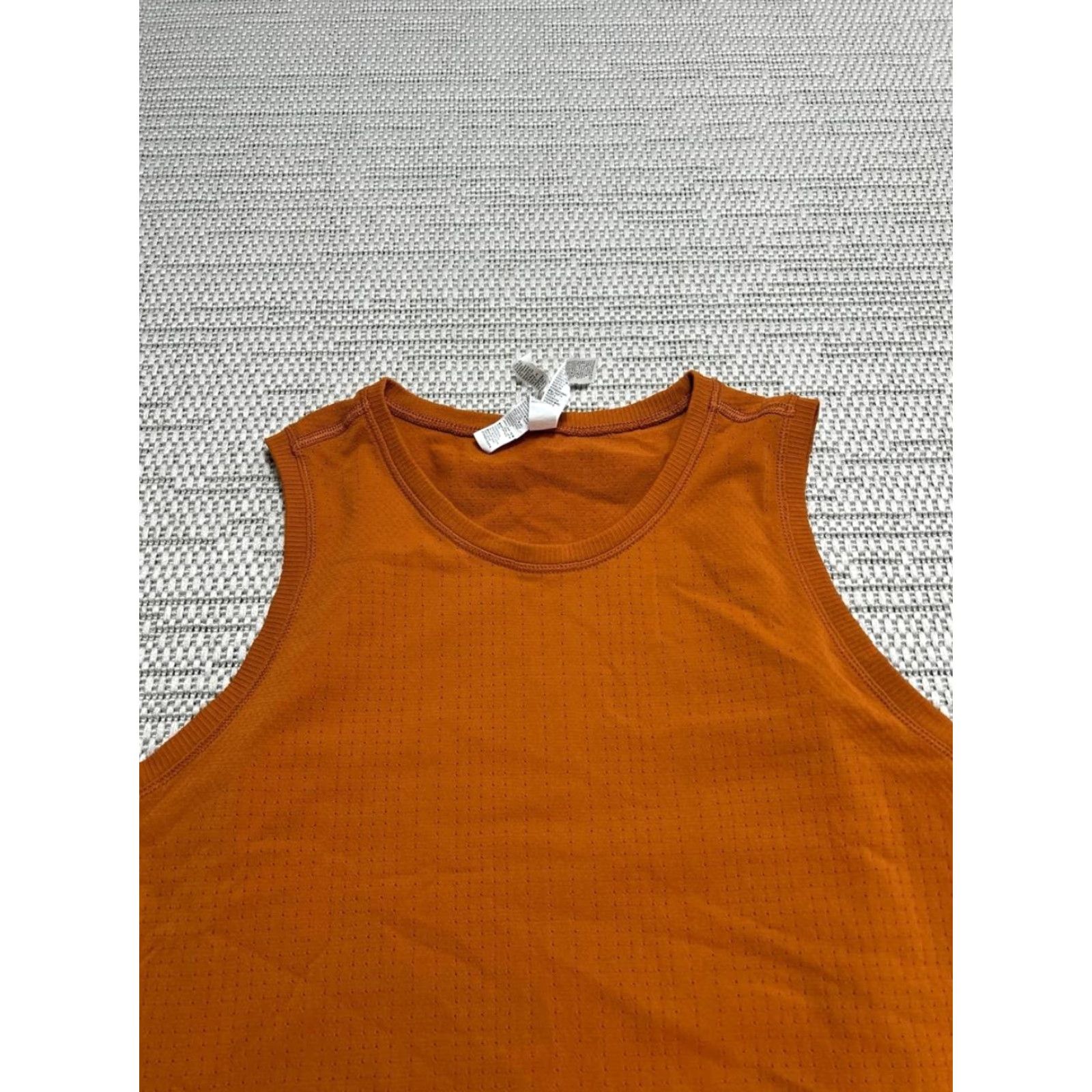 Athleta Athleta Tank Top Womens Small Orange Yoga Pullover Size S / US 4 / IT 40 - 2 Thumbnail
