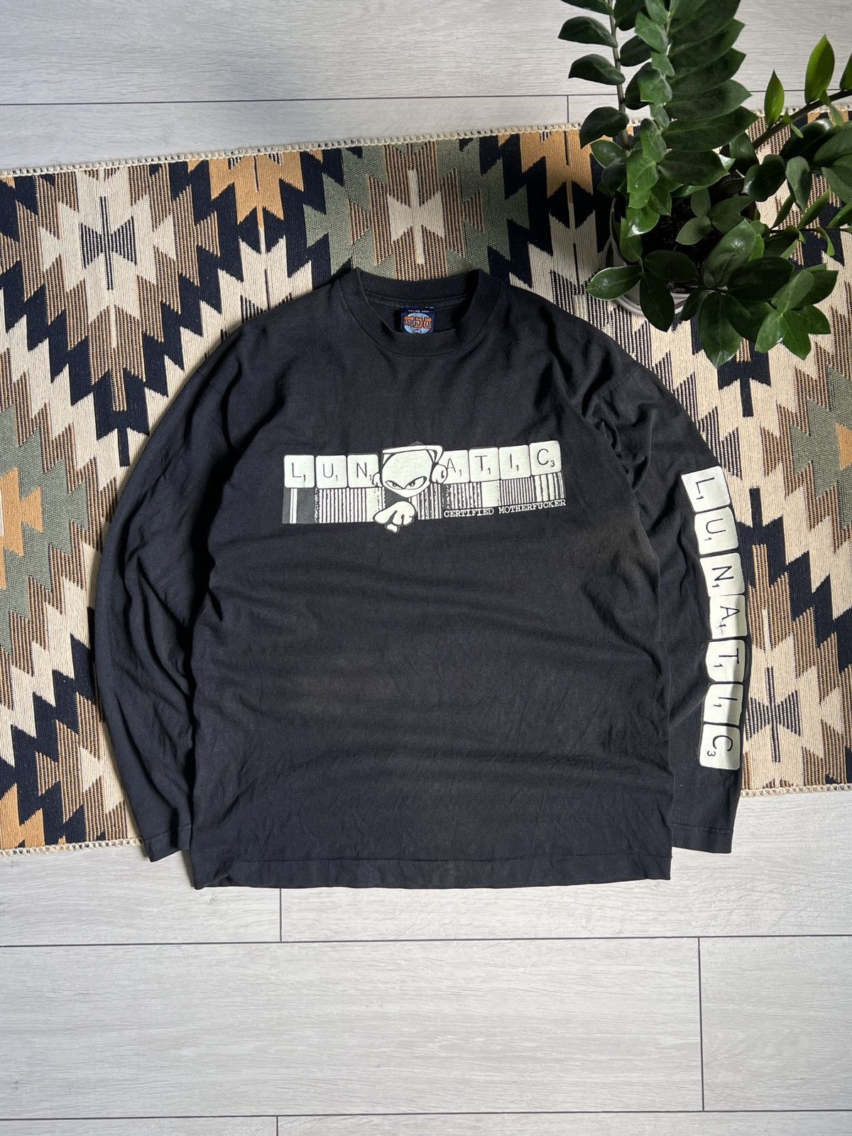 Vintage Lunatic Glow In The Dark VTG Million Dollar Skate Longsleeve Size US M / EU 48-50 / 2 - 1 Thumbnail