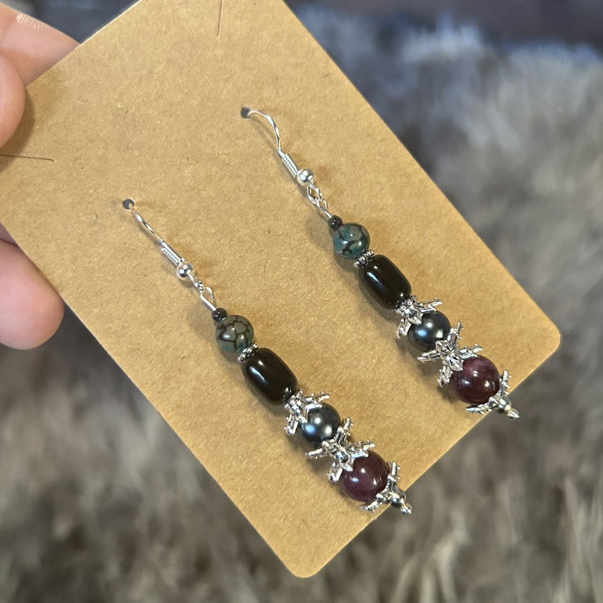 Handmade Handcrafted genuine almandine garnet dragon vein earrings Size ONE SIZE - 1 Thumbnail