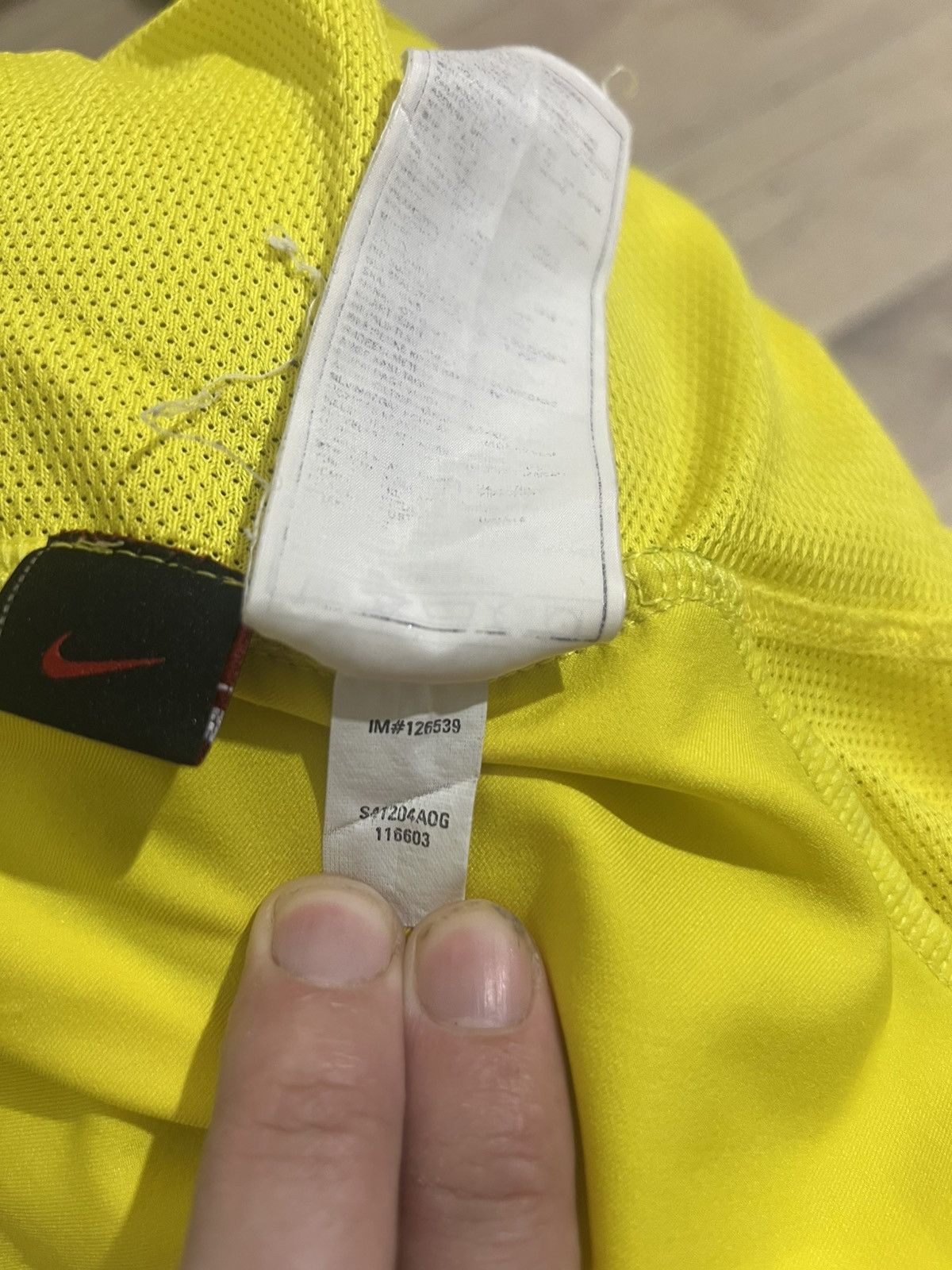 Nike Jersey Kaka Brazil x Nike Size US M / EU 48-50 / 2 - 11 Thumbnail