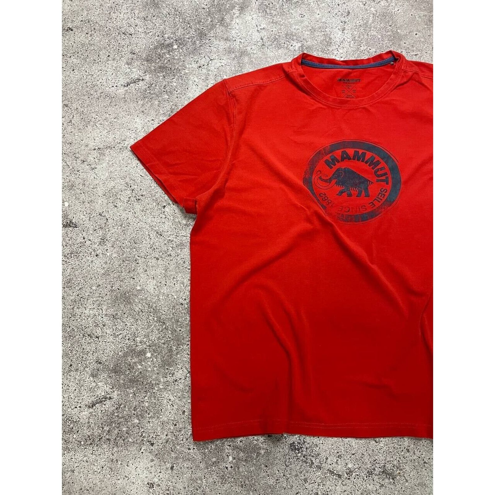 Mammut × Vintage Mammut Red T-Shirt Outdoor Hiking Sportswear Tee Size US XL / EU 56 / 4 - 4 Thumbnail