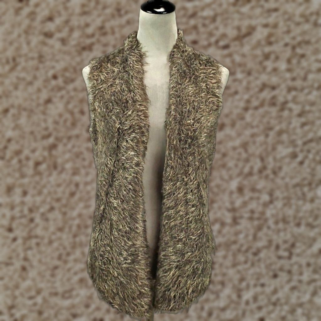 Vintage CAbi Brown Faux Fur Vest Womens Medium Open Front Casual Cardigan Size M / US 6-8 / IT 42-44 - 1 Thumbnail