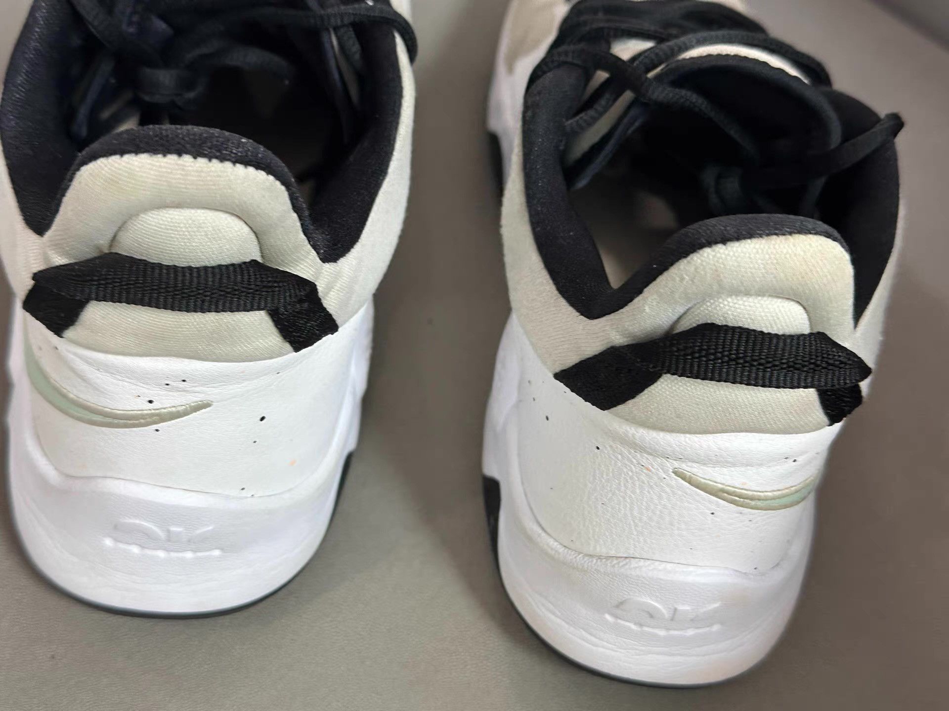 Nike Nike PG 5 Black and white colorway Ｑ20 Size US 11 / EU 44 - 5 Thumbnail