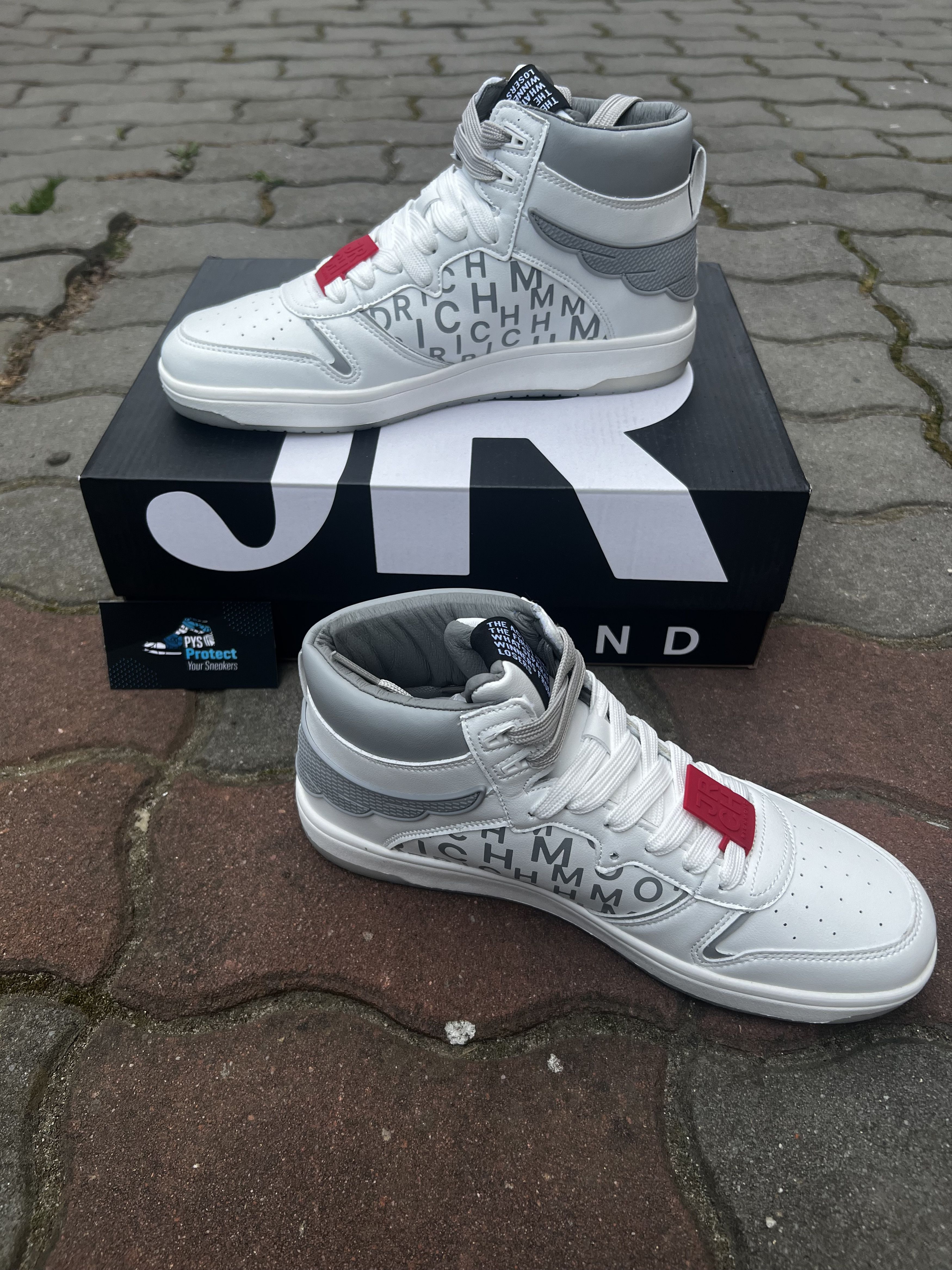 JOHN RICHMOND RMP25481TSWHT 関税送料込 John Richmond John Richmond Sneakers | Grailed