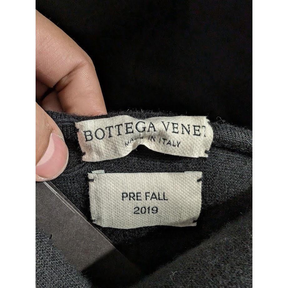 Bottega Veneta o1rshd1 Pullover Cash Hoodie in Black Size US M / EU 48-50 / 2 - 17 Thumbnail