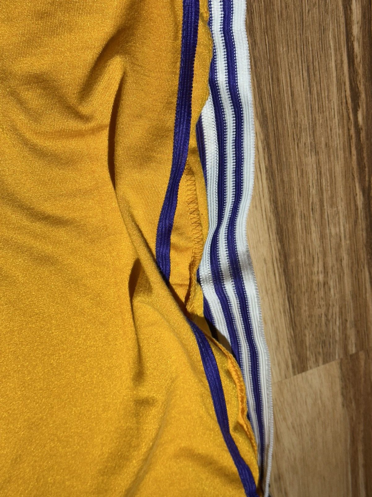 Steve And Barrys Steve & Barry's “Varsity 1” Yellow and Purple Tank Top Size US M / EU 48-50 / 2 - 5 Thumbnail