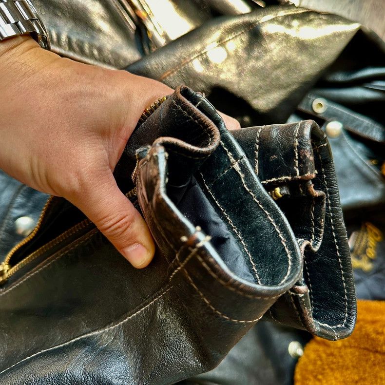 The Real McCoy's The Real McCoy'sSize 36Cover style of the "Leather" magazin Size US S / EU 44-46 / 1 - 5 Thumbnail