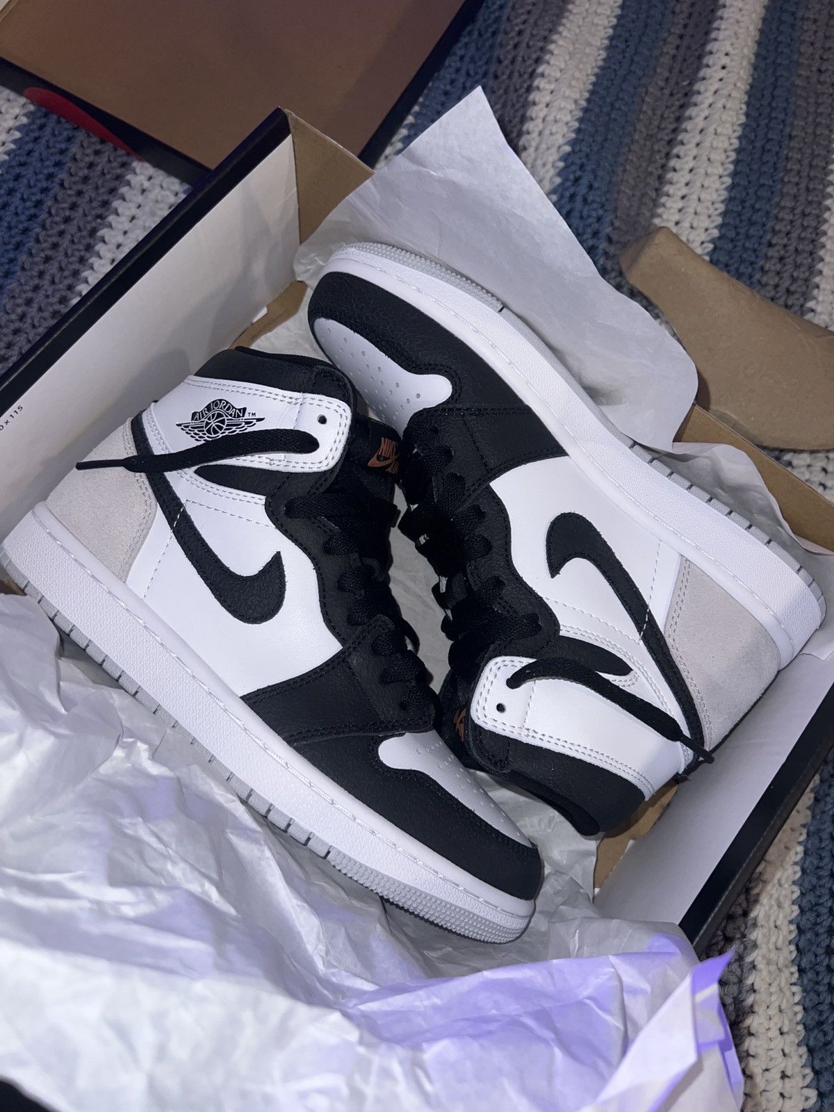 Other DS Jordan 1 STAGE HAZE with laces and box Size US 6 / EU 39 - 1 Thumbnail