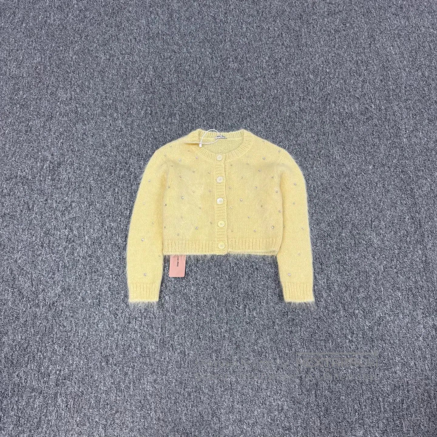 Miu Miu miu miu Ma Haimei: Full-water diamond pattern cardigan swe Size M / US 6-8 / IT 42-44 - 1 Thumbnail