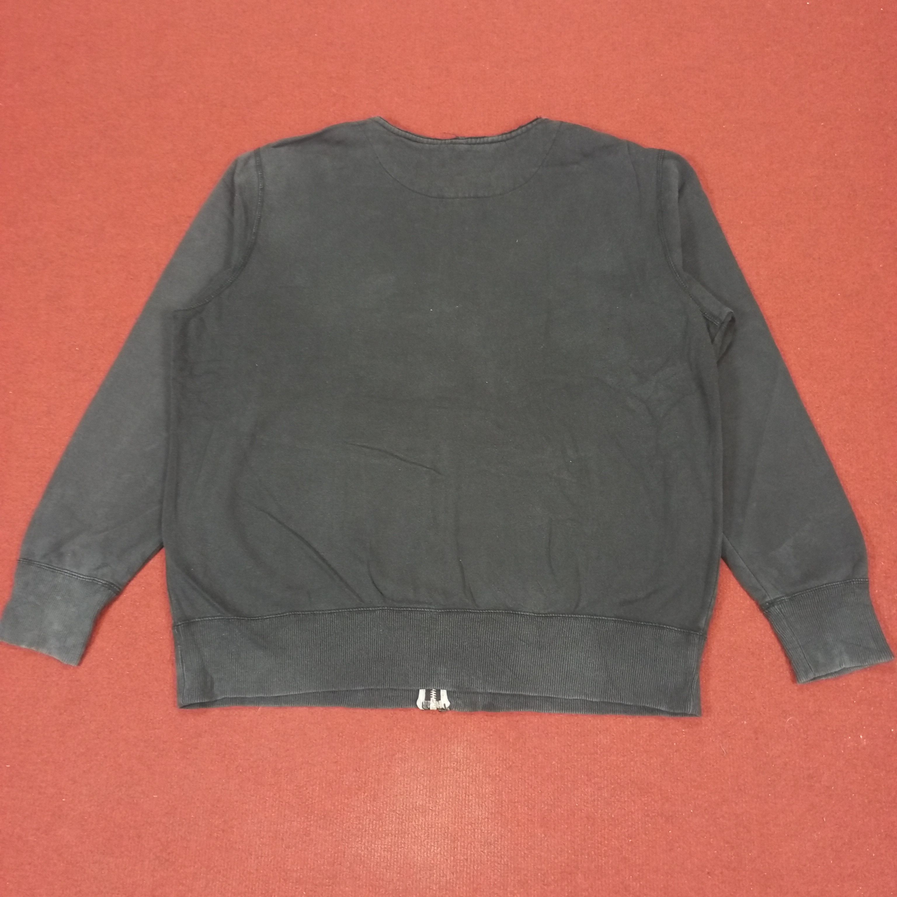 Nike × Vintage Nike Small Logo Design Sweater Size US XL / EU 56 / 4 - 3 Thumbnail
