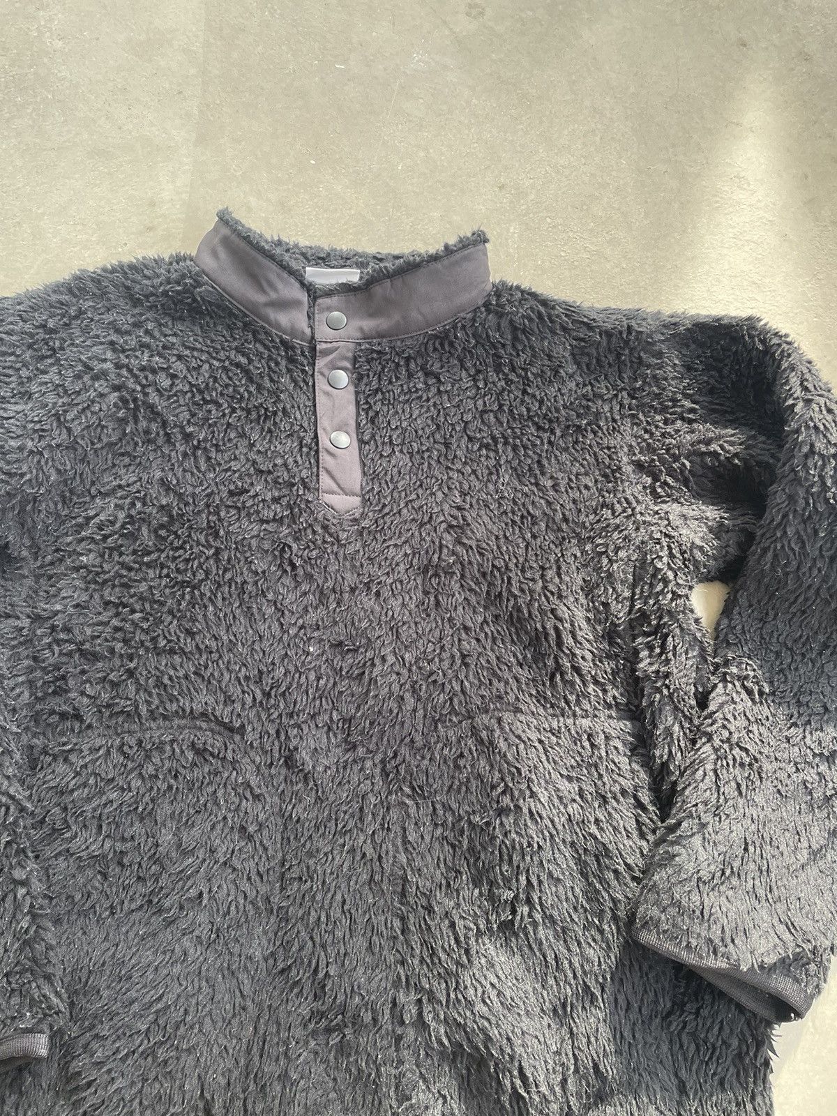 Uniqlo × White Mountaineering UNIQLO X WHITE MOUNTAINEERING FLEECE OBERSIZED PULLOVER KIDS Size US XXS / EU 40 - 4 Thumbnail