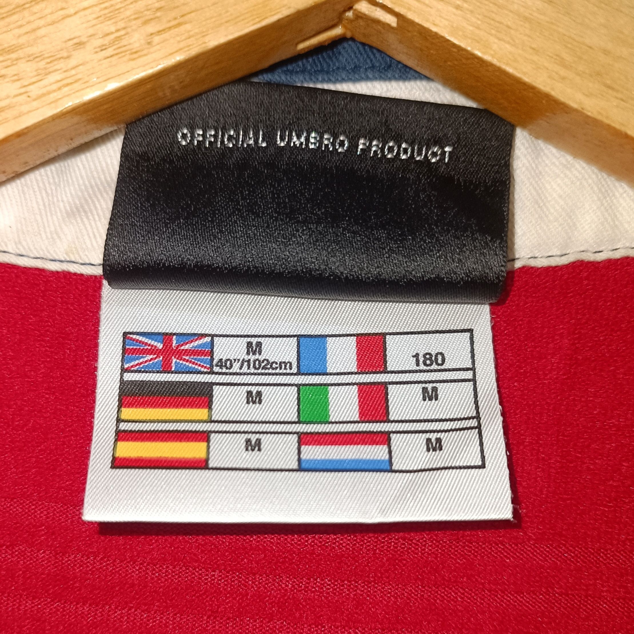 Umbro England 1999-2001 Away Jersey Size US M / EU 48-50 / 2 - 9 Thumbnail