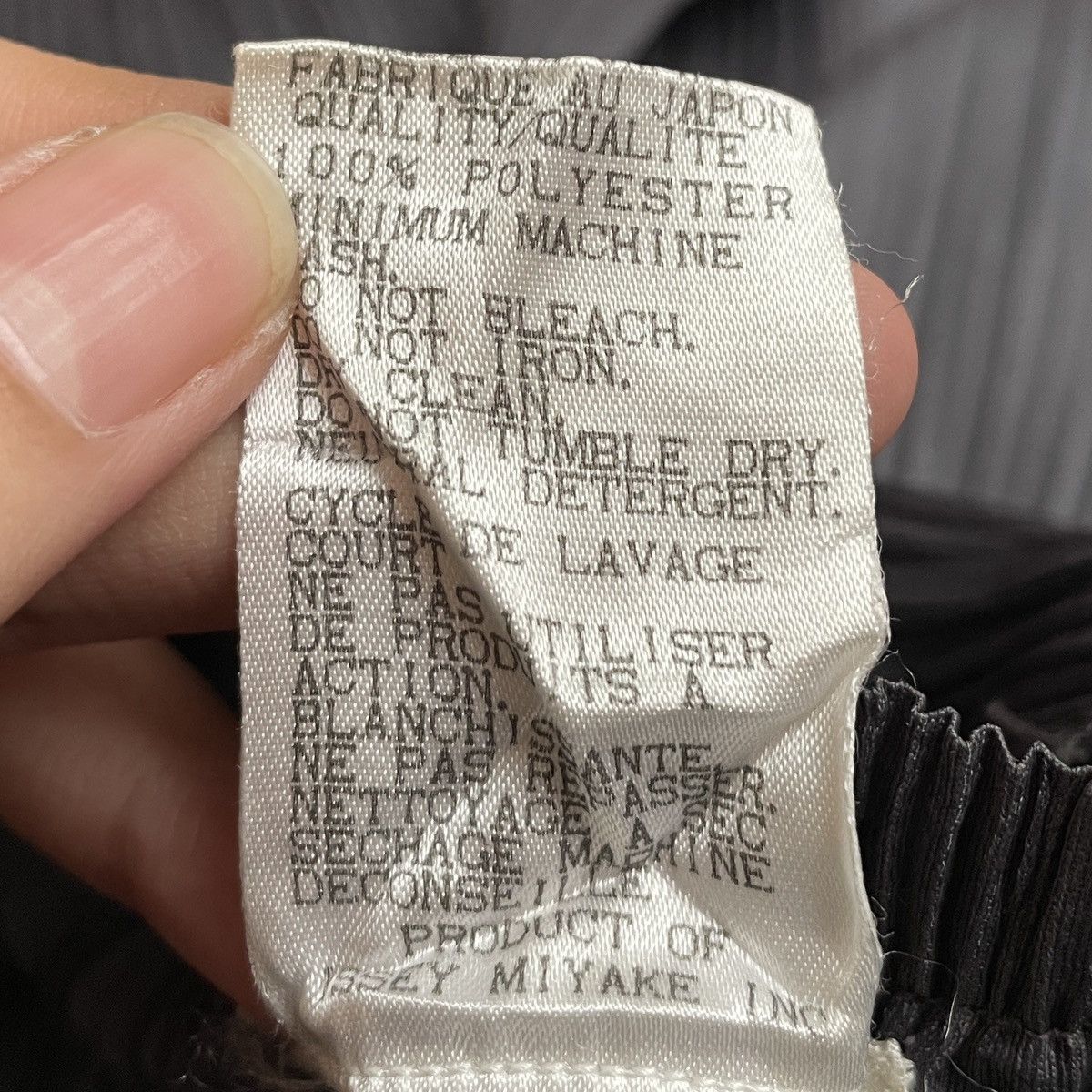 Pleats Please Issey Miyake Vintage Japanese Brand Pleats Please Pants 1990s Size US 26 / EU 42 - 11 Thumbnail