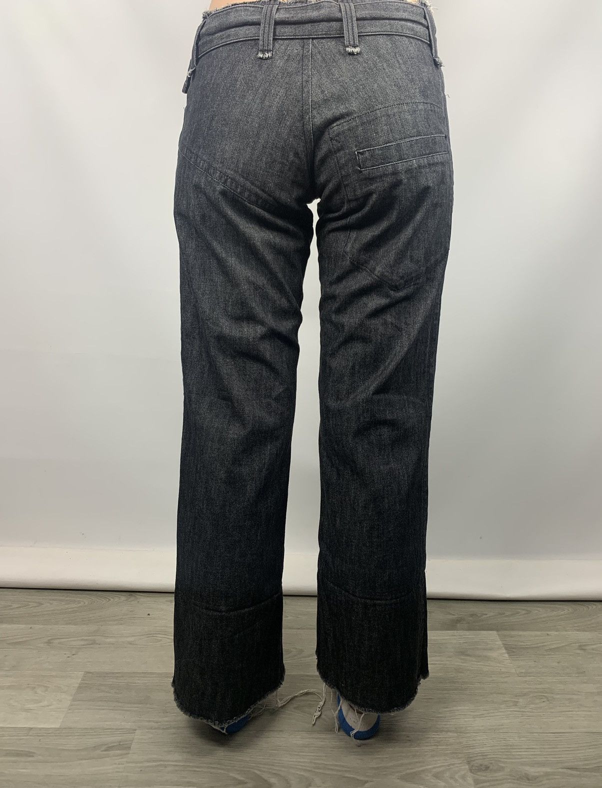 Yohji Yamamoto Yohji Yamamoto Femme Belted Wide Leg Low Rise Cut Jeans Size 26" / US 2 / IT 38 - 25 Thumbnail