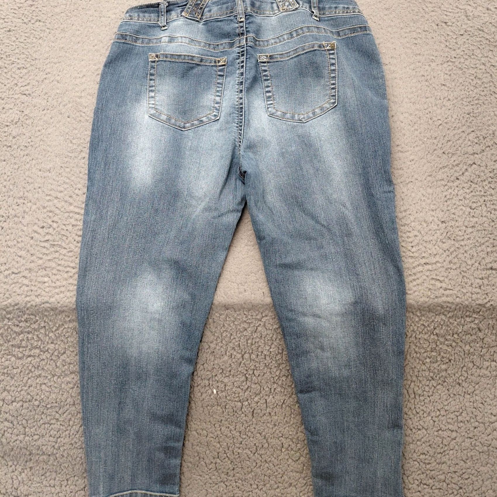 Vintage WallFlower Jeans WallFlower Jean Overalls Women's XL Blue Denim Adjustable Distressed Casual Jeans overalls Womens XL Blue Denim Distressed Casual Size 40" / US 18 - 3 Thumbnail