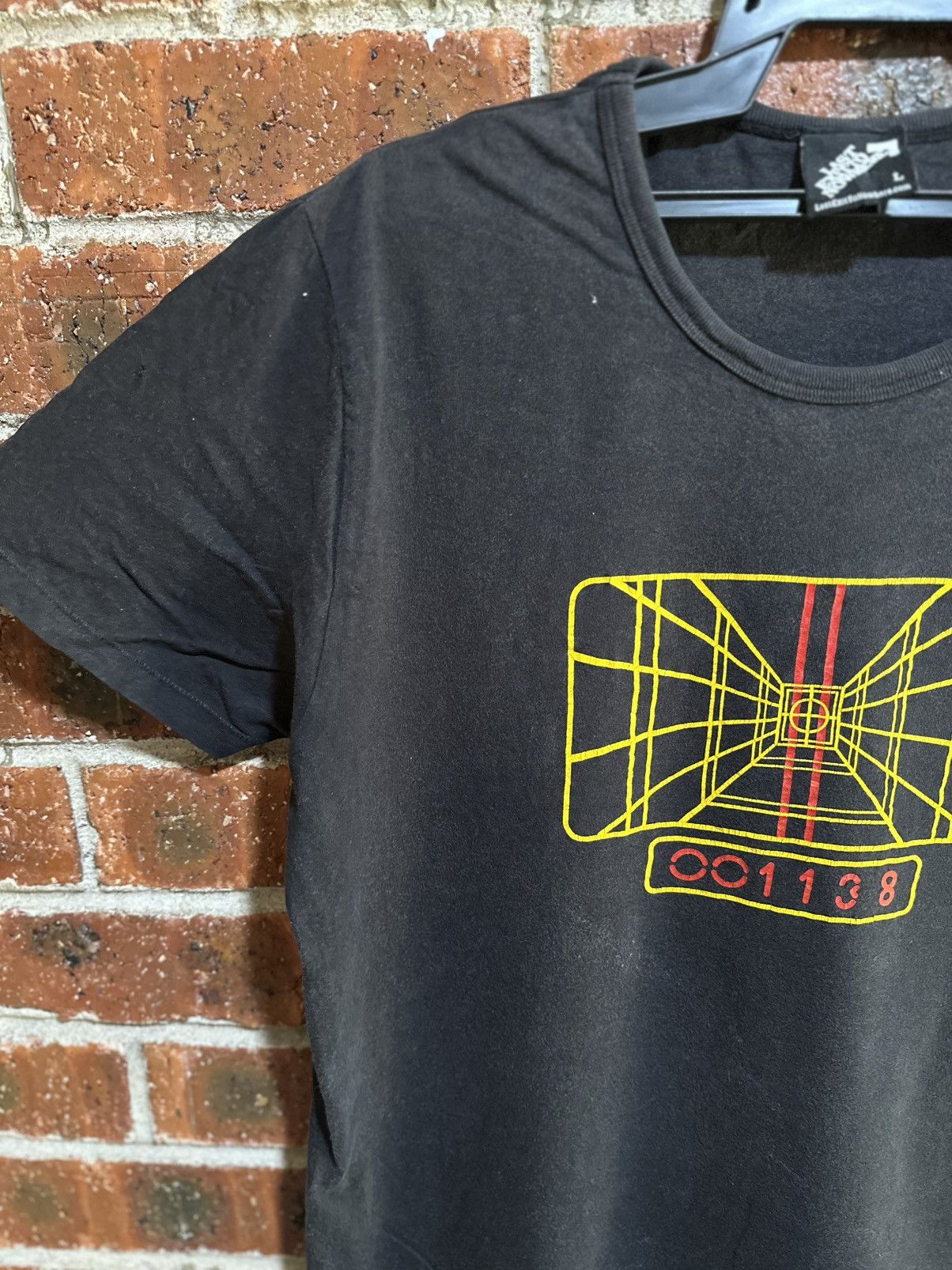 Band Tees Thrashed Vintage Death Star Targeting Faded Grunge Tee Size US L / EU 52-54 / 3 - 7 Thumbnail