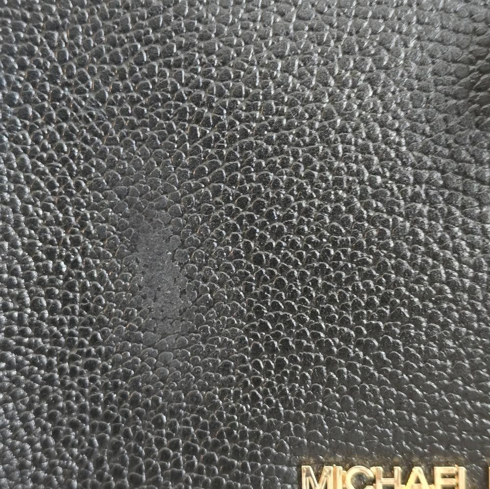 Michael Kors Mercer Extra-Small Pebbled Leather Crossbody Bag Size ONE SIZE - 7 Thumbnail