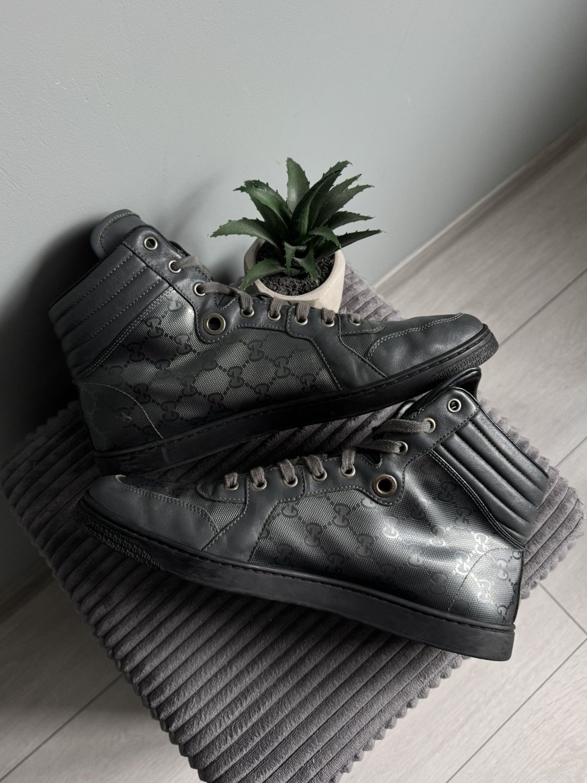 Gucci Gucci GG Monogram Leather High Top Sneakers Size US 9.5 / EU 42-43 - 2 Thumbnail
