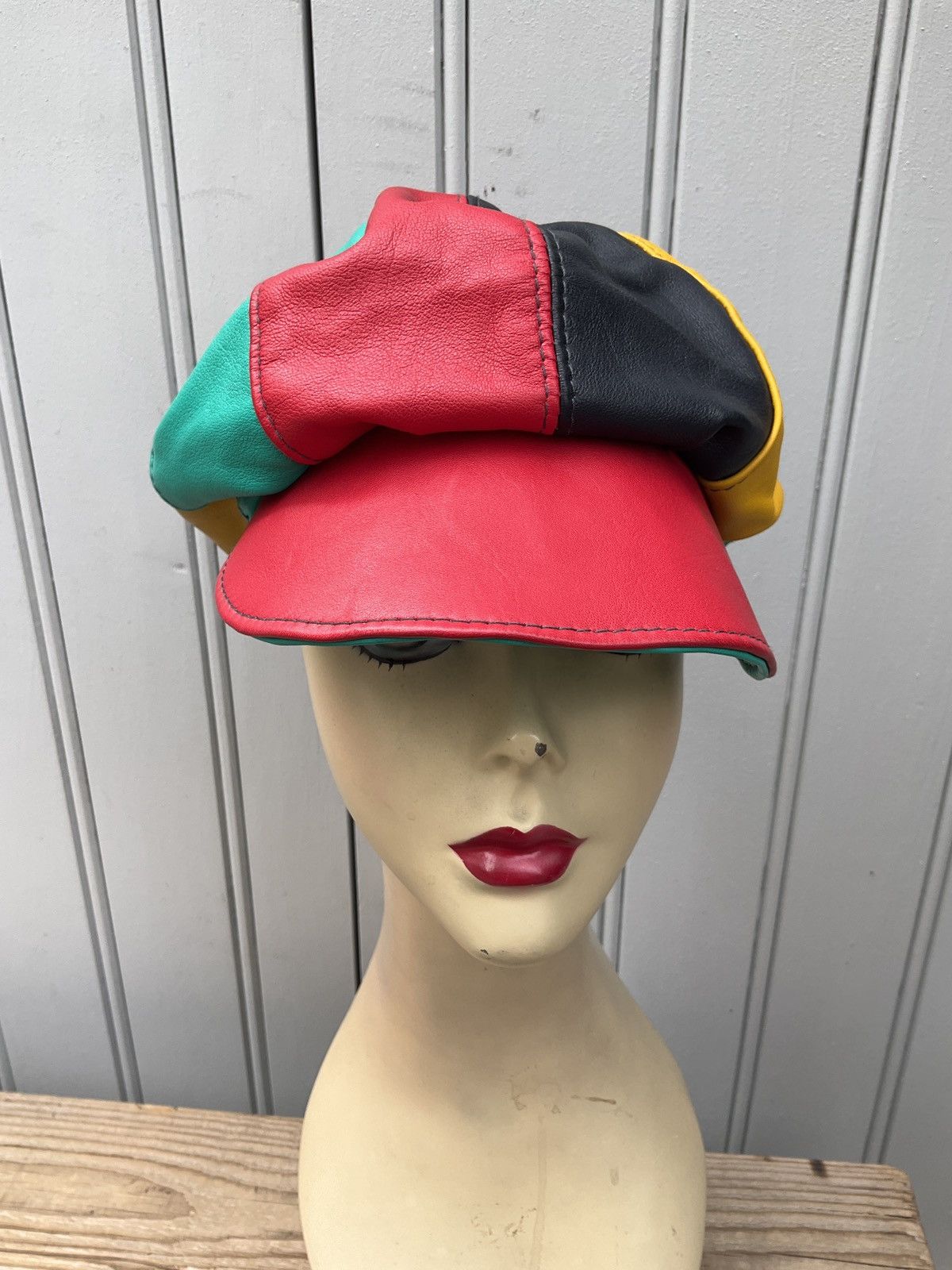 Vintage Vintage 90's Rasta leather cap Size ONE SIZE - 1 Thumbnail