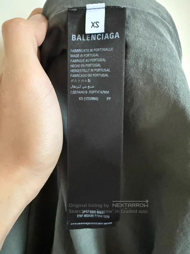 Balenciaga Balenciaga Two-Sided Embroidered Short Sleeve Size US XS / EU 42 / 0 - 5 Thumbnail
