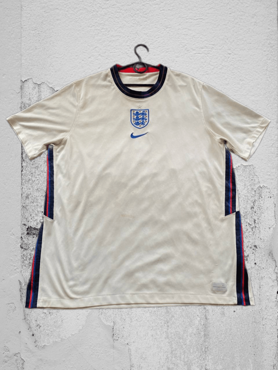 Nike × Vintage 90s Nike Central Swoosh Vintage Y2K Oversized Retro T-Shirt Size US XL / EU 56 / 4 - 1 Thumbnail