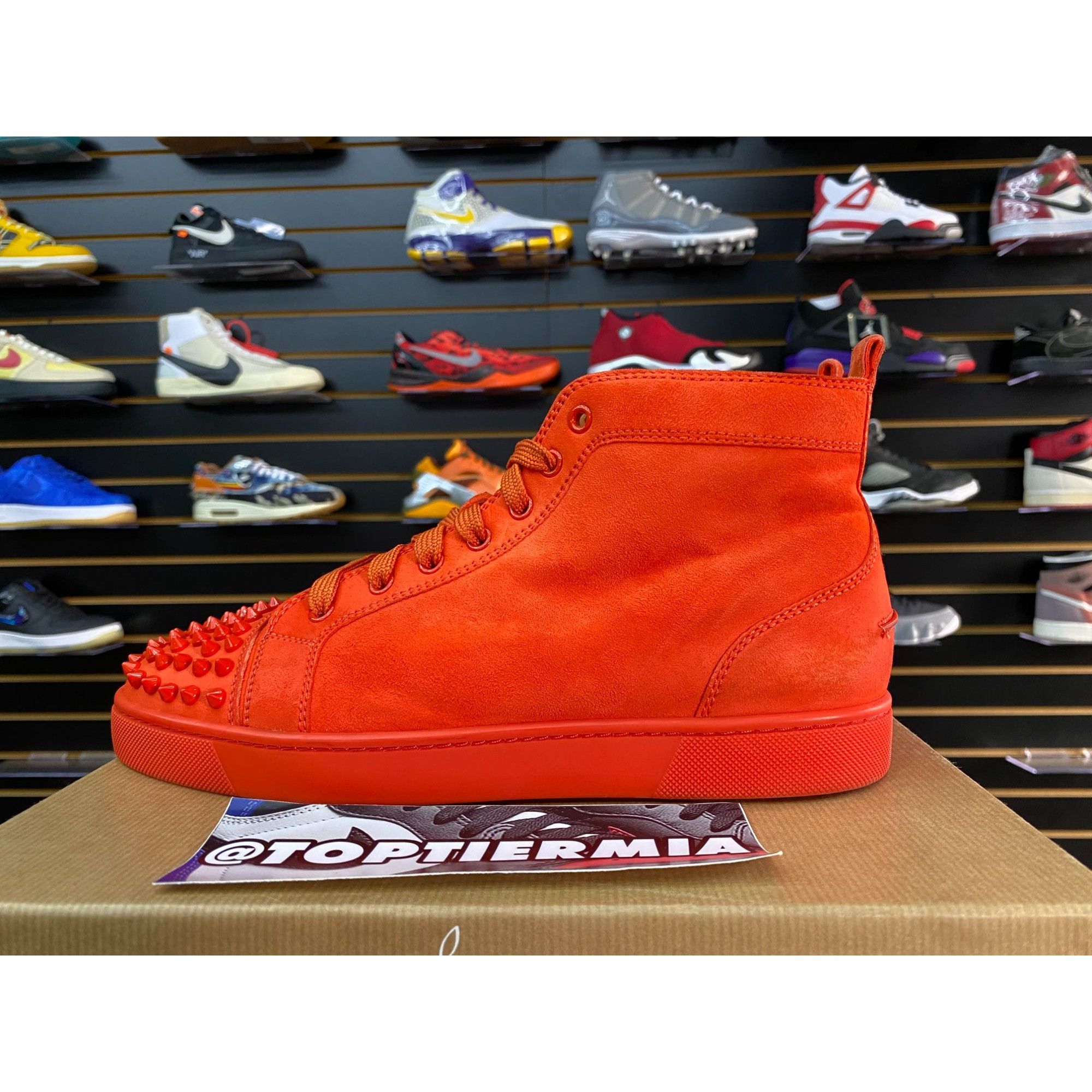 Christian Louboutin CHRISTIAN LOUBOUTIN ORANGE SUEDE sz 40.5 Size US 7.5 / EU 40-41 - 5 Thumbnail