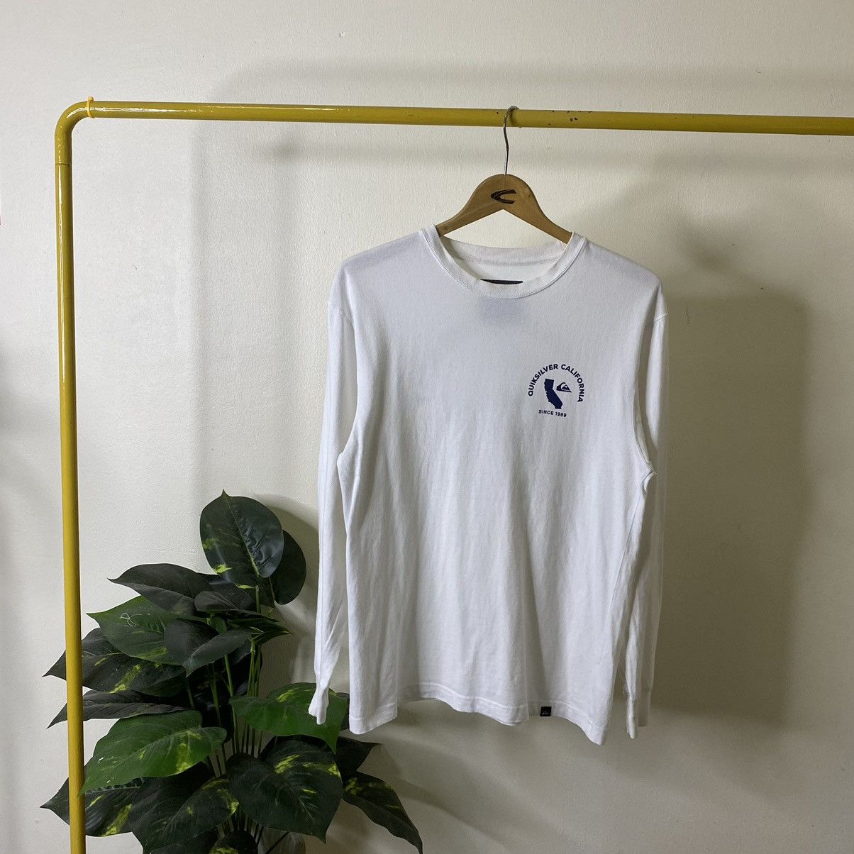 Quiksilver Y2K Quiksilver California The West Is The Best LS Tee Surf Size US S / EU 44-46 / 1 - 6 Thumbnail