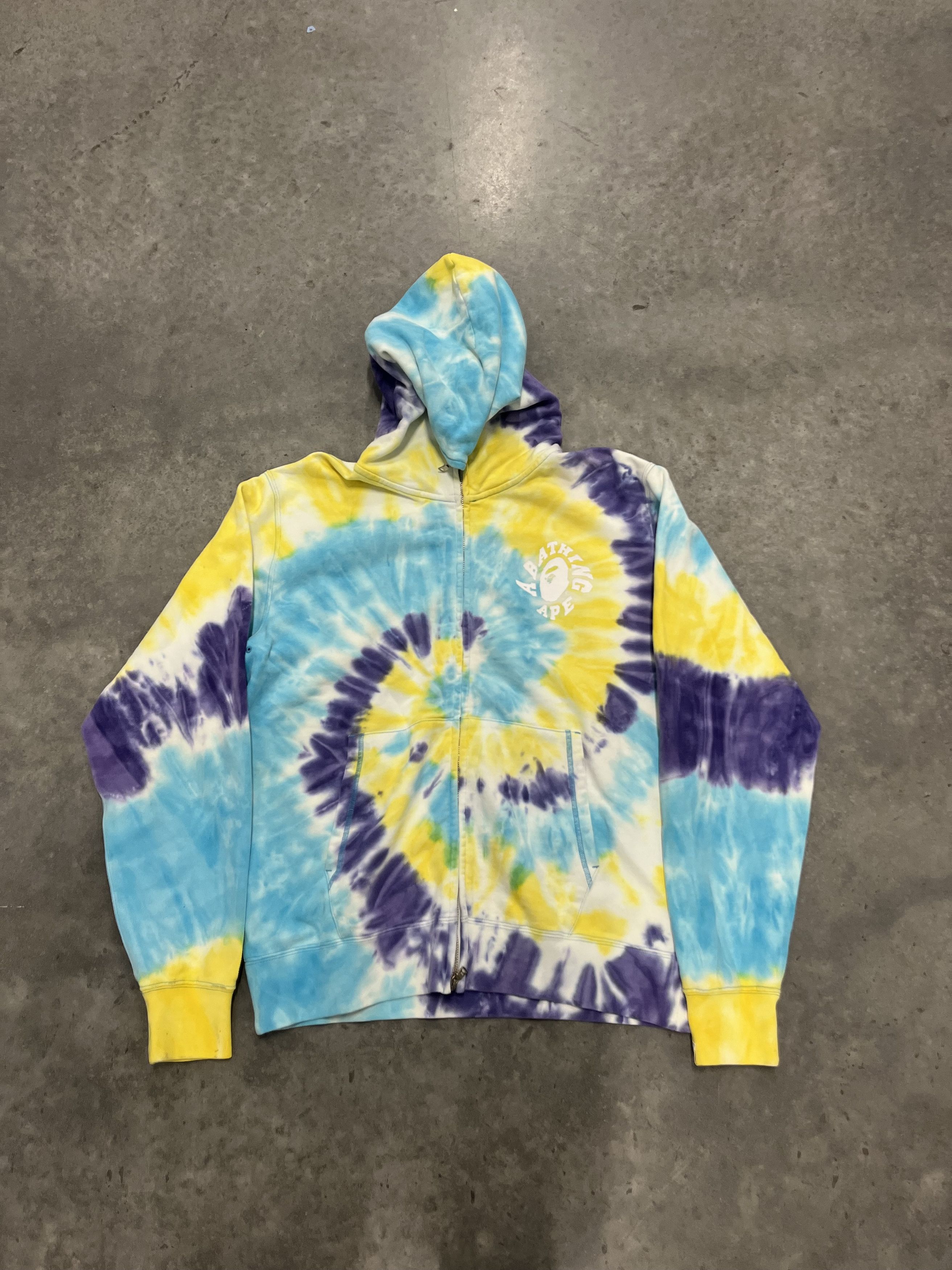 Bape Bape tie die hoodie a bathing ape L Size US L / EU 52-54 / 3 - 1 Thumbnail