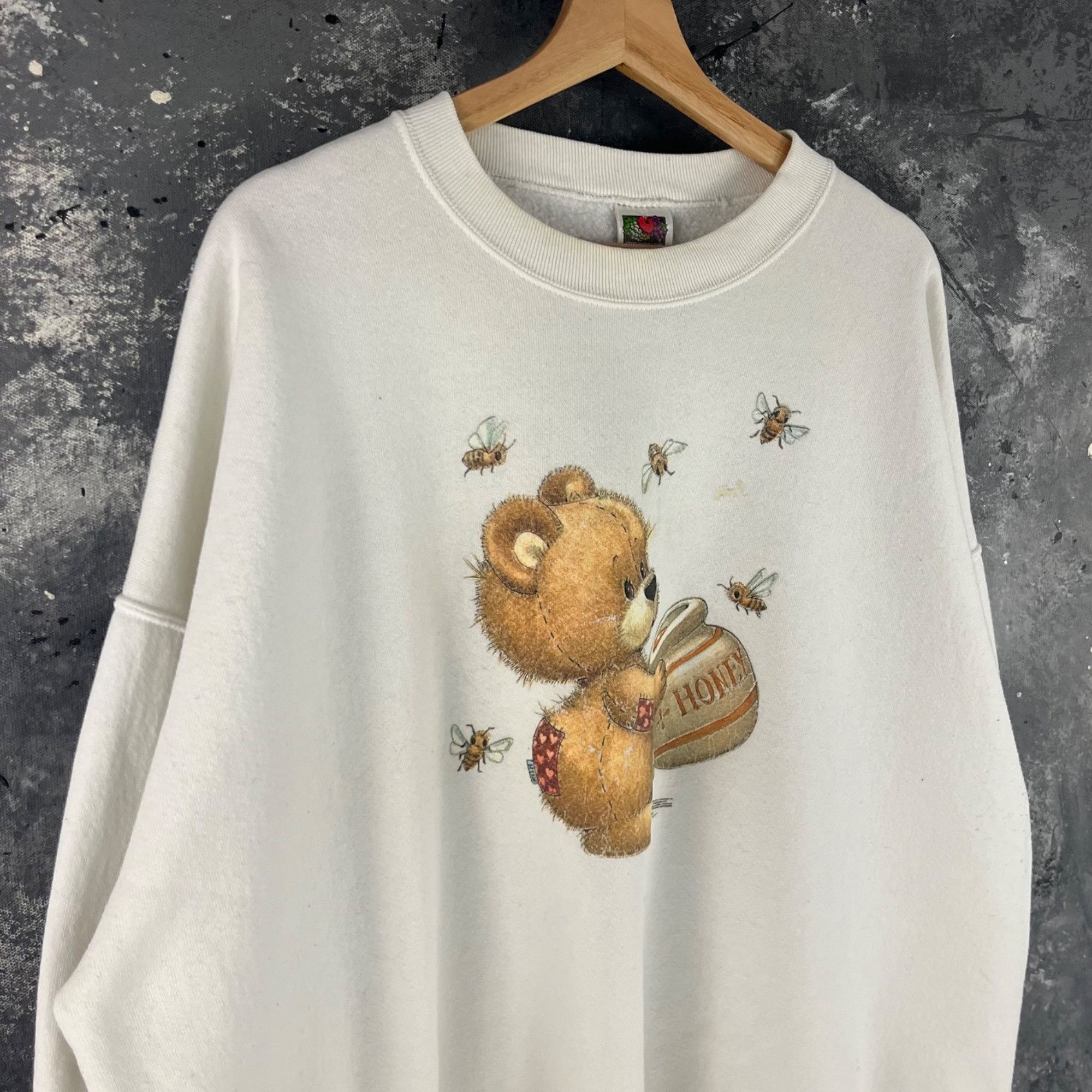 Vintage Vintage 90’s Honey Bear sweatshirt Size US XXL / EU 58 / 5 - 2 Thumbnail