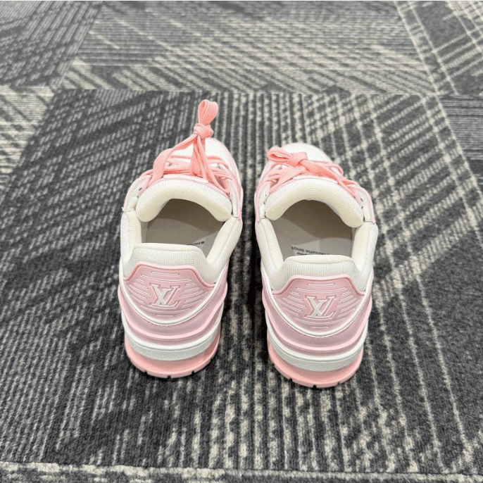 Louis Vuitton Louis Vuitton Low-Top Sneakers Size US 7.5 / IT 37.5 - 6 Thumbnail